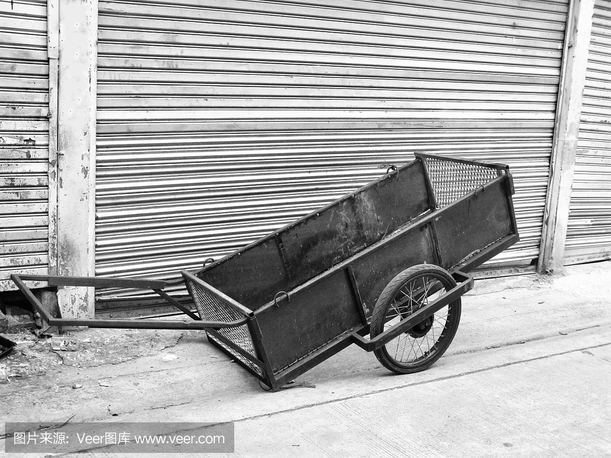 舊工業手推車或手推車